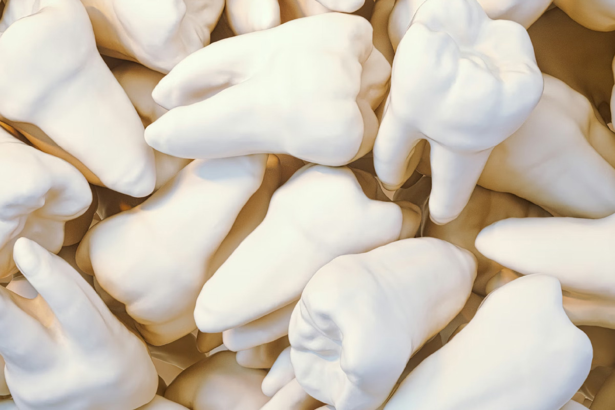 Healthy smile after scale and clean at Soul Dental